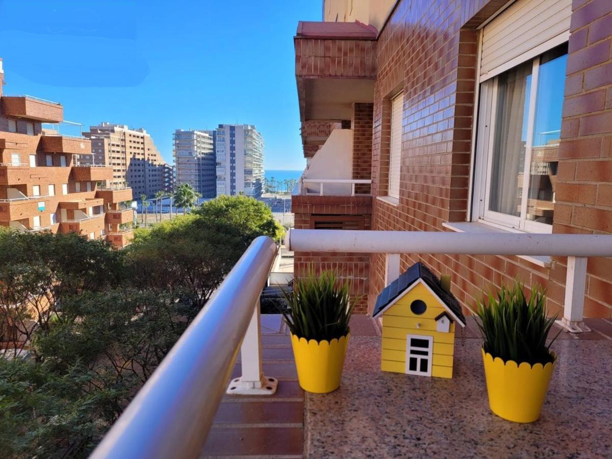 Schöne Ferienwohnung ca. 350m vom Strand entfernt Oropesa del Mar Exterior foto
