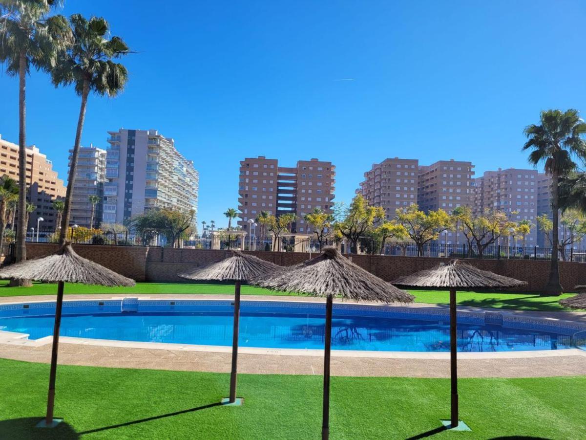 Schöne Ferienwohnung ca. 350m vom Strand entfernt Oropesa del Mar Exterior foto